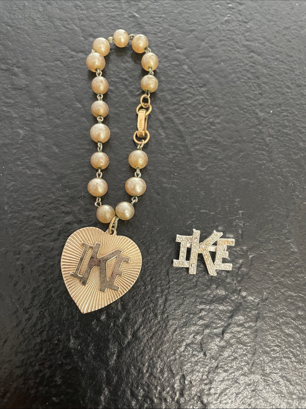 1952 Eisenhower Gold-tone Beaded Bracelet with Heart Pendant and IKE Logo Charm